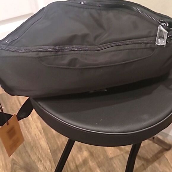 Steve Madden BVilma Convertible‎ Backpack/Beltbag main image 5
